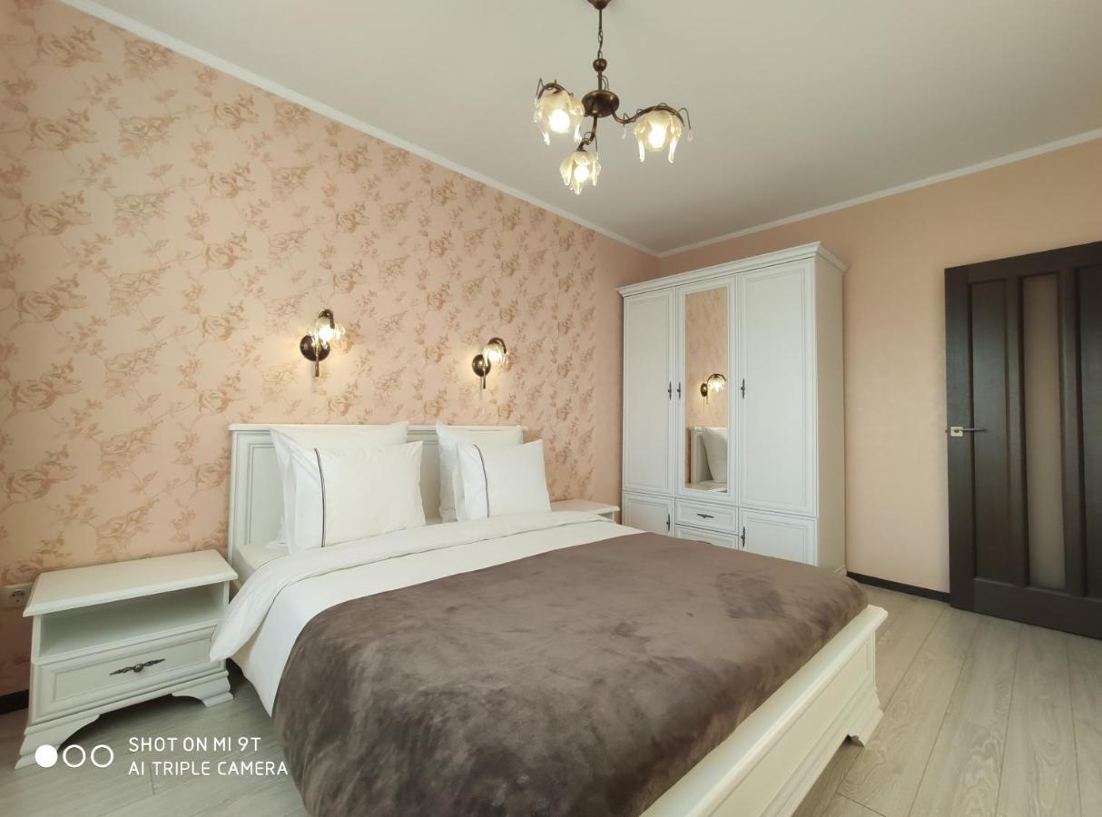 Comfort Apartments - Bright Family Suite Grodno Exterior photo